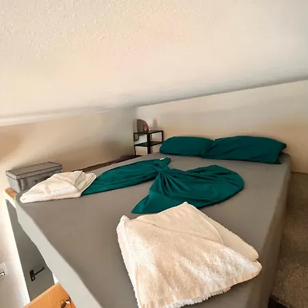 Sea U Apartment *